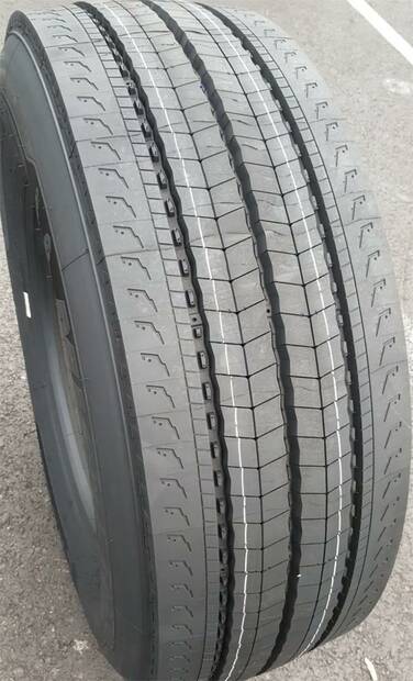 235/75R17,5 132M Michelin X MULTI Z 3PMSF ALL POSITION DOT: 2021 - Kuorma-auton renkaat - 30540 - 1