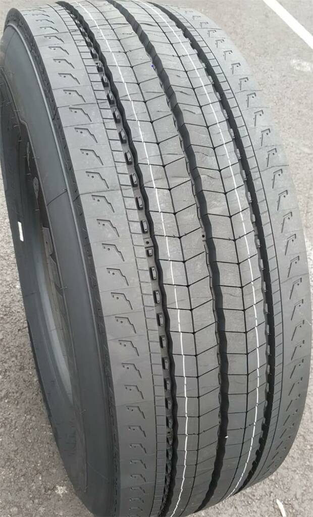 235/75R17,5 132M Michelin X MULTI Z 3PMSF ALL POSITION DOT: 2021 - Kuorma-auton renkaat - 30540 - 1