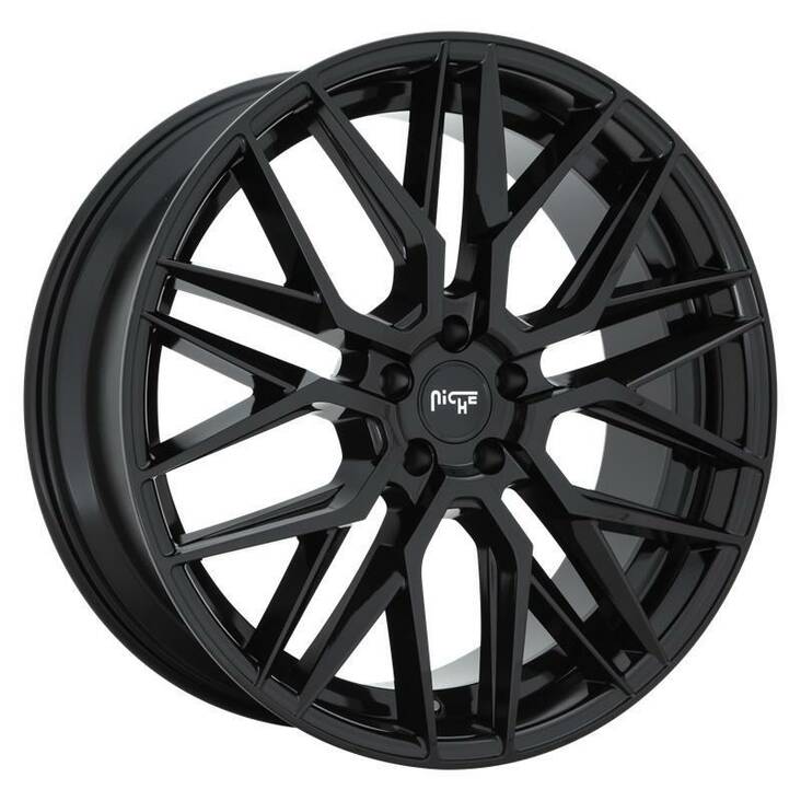 M224 GAMMA GLOSS BLACK 9,5x22 6/135 ET25 CB87.1 60° - Alumiinivanteet - 331160 - 1