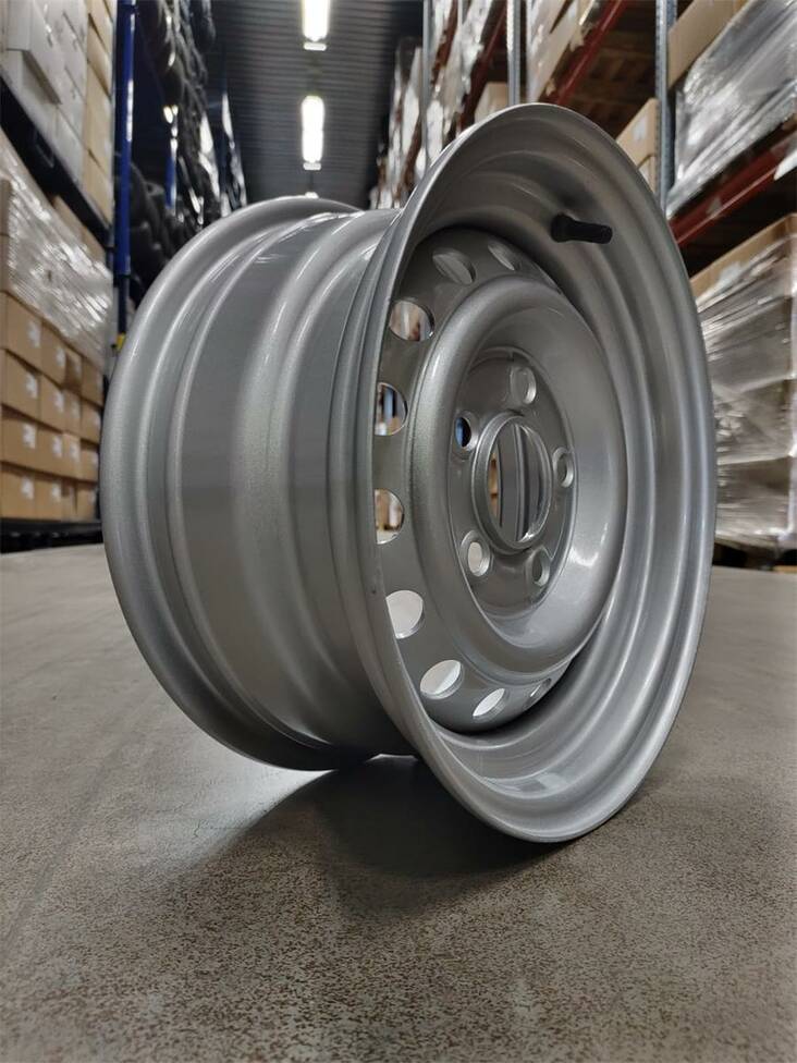 Peräkärryn teräsvanne 7136010 6x13 5/112 ET30 CB66,6 - Peltivanteet - 268580 - 1