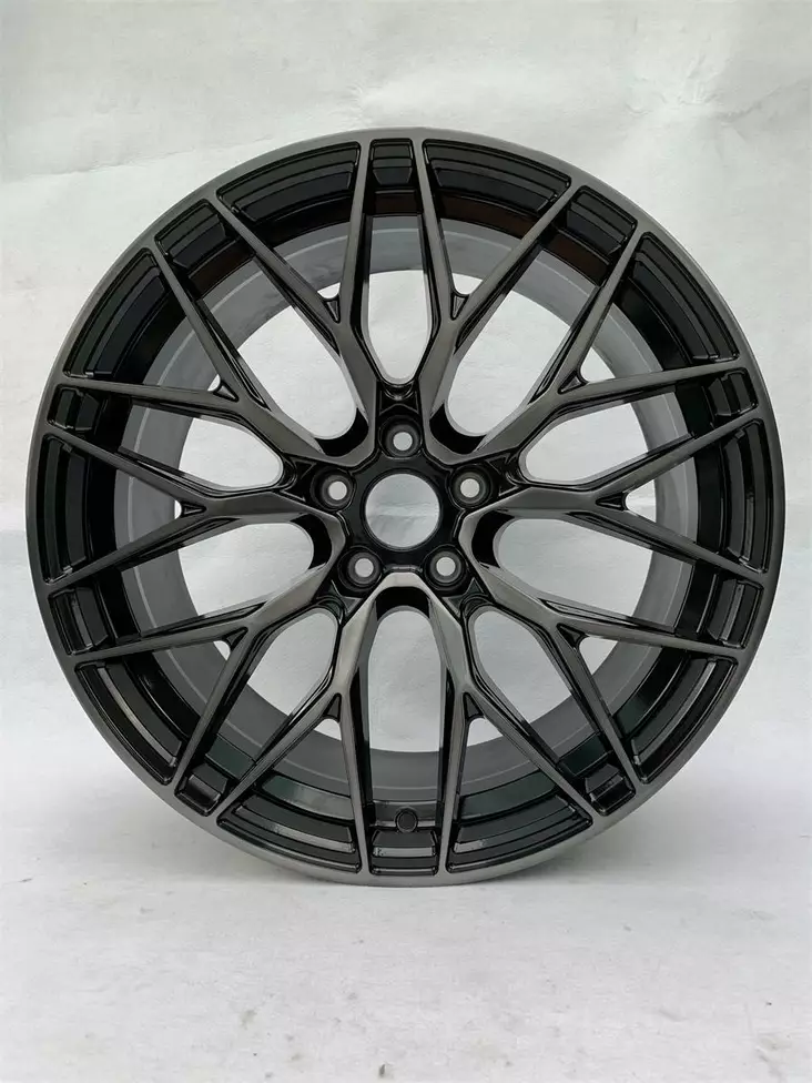 Grossen 10 Black Face, Grey Tint 8,5x19 5/112 ET35 CB66,5 (Vanteissa jälkiä) R14 - Alumiinivanteet - 349800 - 1