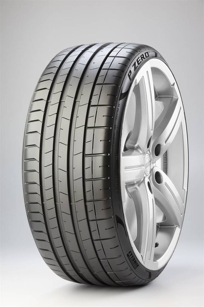 285/45R20 108W Pirelli P-ZERO S.C DOT: 2023 - Henkilöauton kesärenkaat - 207682 - 1