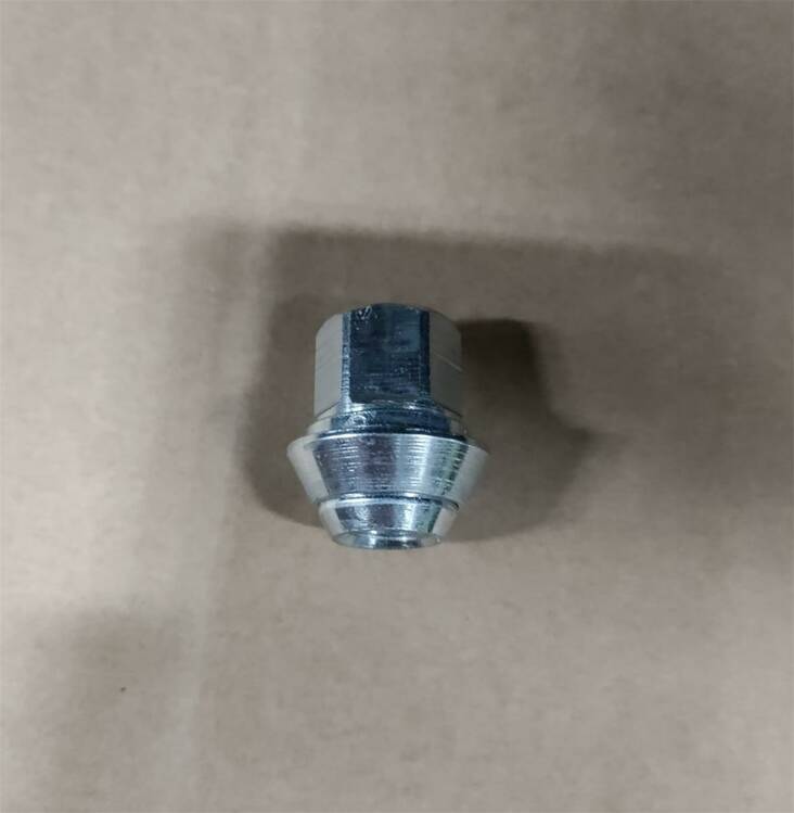 Mutteri 12x1,5x31 60° Av19 Ford/Volvo (ei irtonaista peltihattua, irtokartio) - Rengas- ja vannetarvikkeet - 316402 - 1