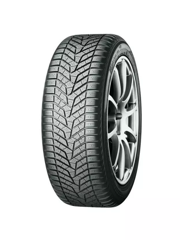 235/40R18 95W Yokohama V905 XL rim protect Kitka - Kitkarenkaat - 337603 - 1