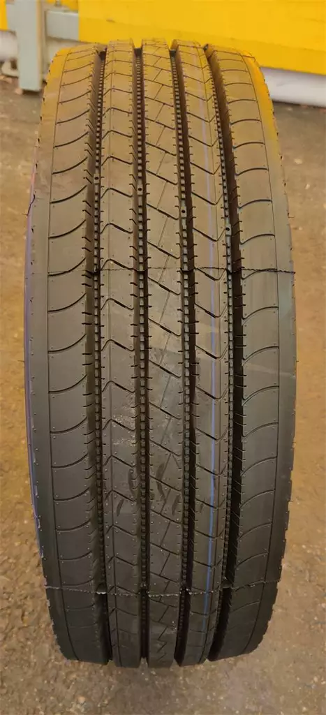 245/70R19,5 136/134M Dynamo MAR26 16PR M+S 3PMSF STEER & TRAILER REGIONAL ERÄ DOT: 2023 - Kuorma-auton renkaat - 374683 - 1