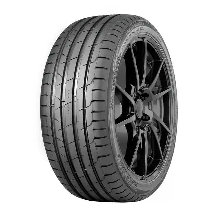 245/35R20 95Y Nokian Hakka Black 2 XL DOT: 2022 - Henkilöauton kesärenkaat - 363914 - 1