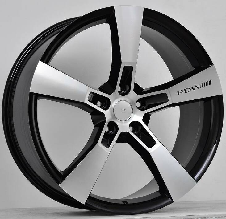 P28 Black machined face 10x22 5/130 ET45 CB71.6 60° - Alumiinivanteet - 216344 - 1