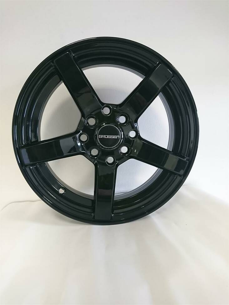 GG 45-EU Black 4,5x14 4/100 ET18 CB70,0 60° - Alumiinivanteet - 232405 - 1