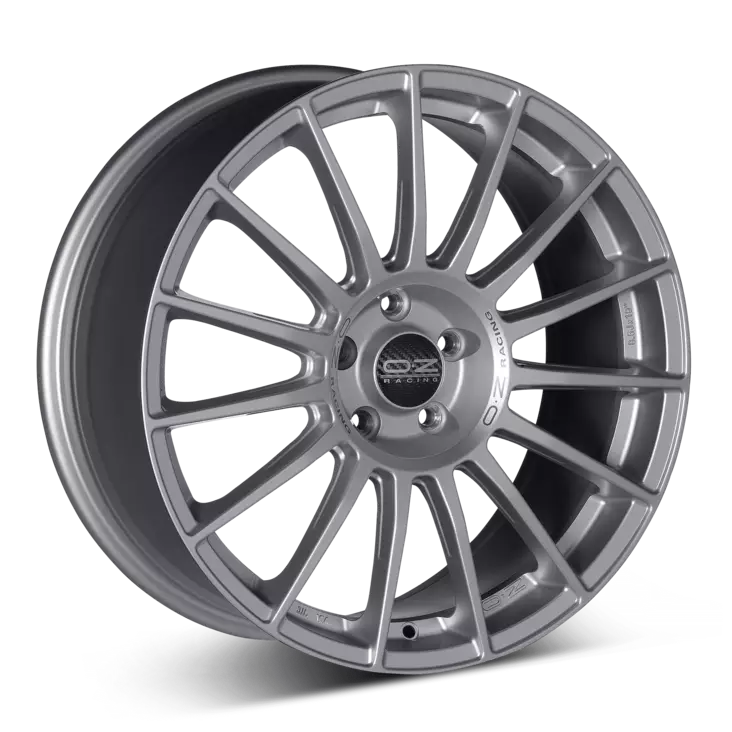 OZ St LeMans Slv | 8x18 5-100 E48 C68,1 - Alumiinivanteet - 8027529043426 - 1
