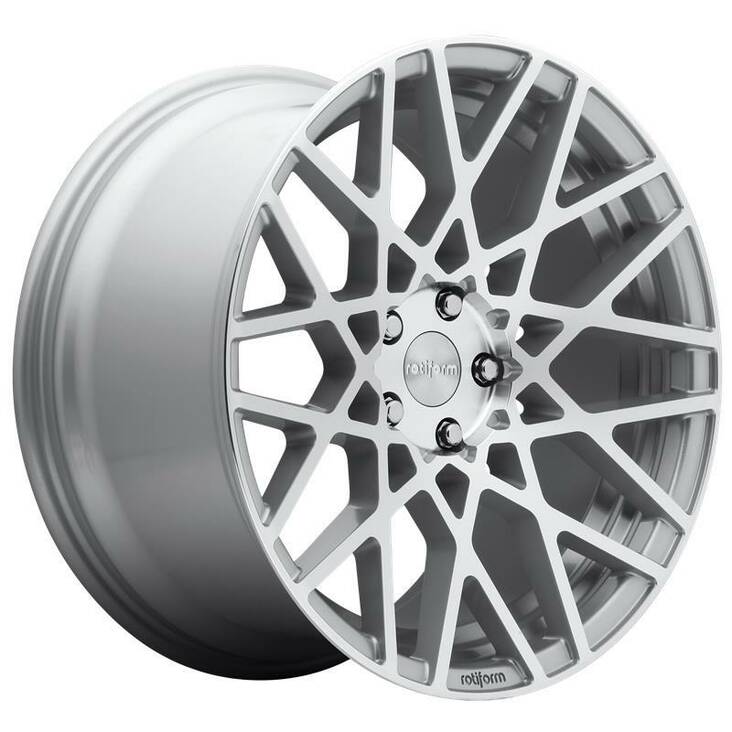 RC110 GLOSS SILVER MACHINED 8,5x19 5/112 ET35 CB66.5 60° - Alumiinivanteet - 277157 - 1