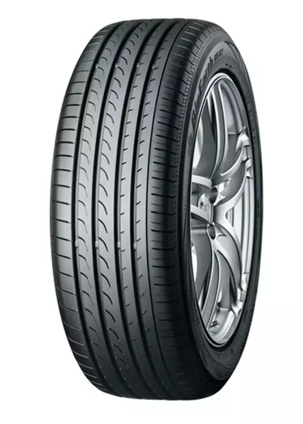 235/50R18 97V Yokohama BlueEarth RV-02 DOT: 2023 - Henkilöauton kesärenkaat - 208459 - 1