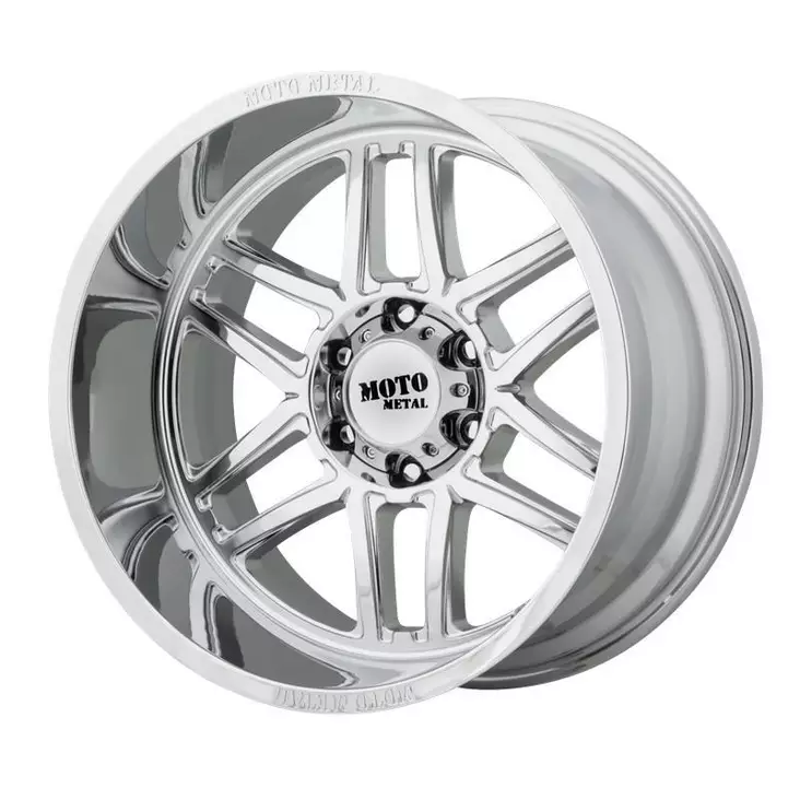 MO992 Chrome 9x20 6/135 ET18 CB87,1 60° - Alumiinivanteet - 240349 - 1
